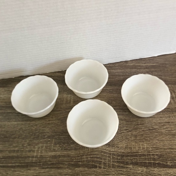 Vtg Fire King Milk Glass Custard Bowls - Picture 2 of 13